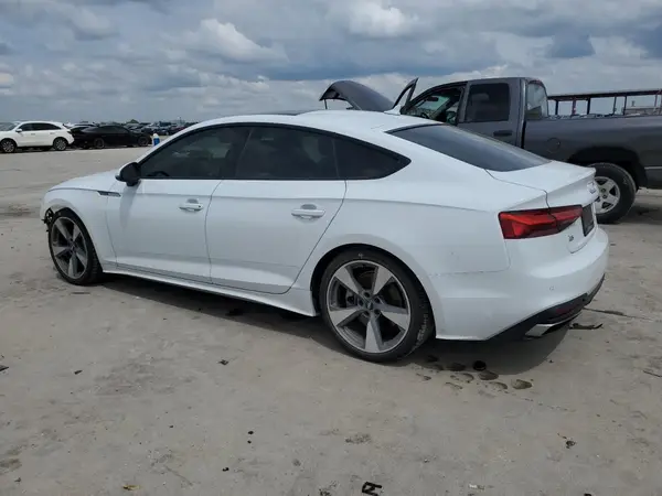 WAUCNCF53LA001464 2020 AUDI A5 - Image 2