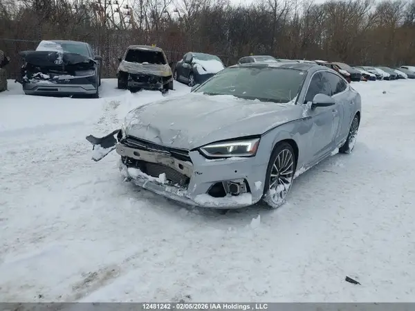 WAUCNCF54JA099272 2018 AUDI A5 - Image 2