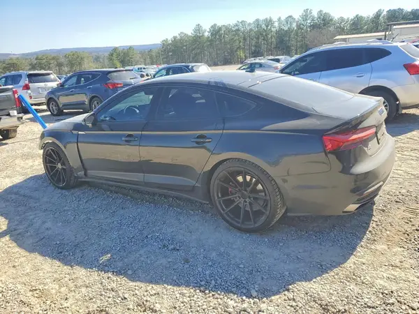 WAUCNCF55LA001756 2020 AUDI A5 - Image 2