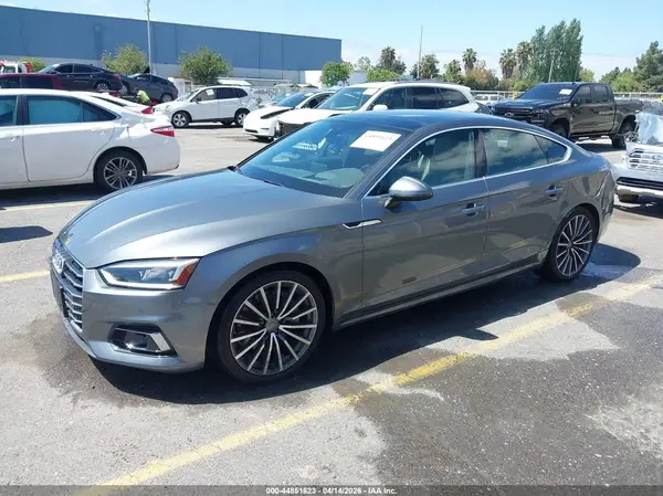 WAUCNCF58JA069708 2018 AUDI A5 - Image 2