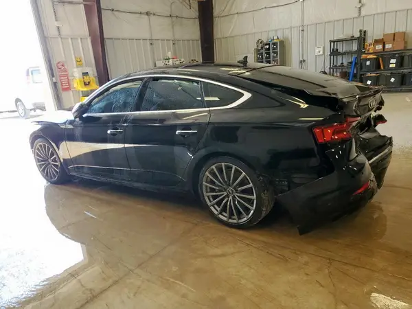 WAUCNCF59JA087019 2018 AUDI A5 - Image 2