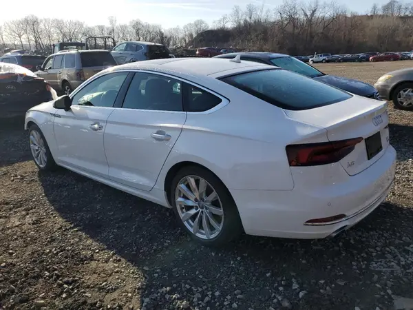 WAUCNCF5XJA059004 2018 AUDI A5 - Image 2