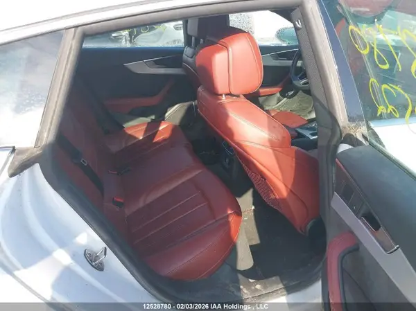 WAUCNCF5XJA070522 2018 AUDI A5 - Image 8