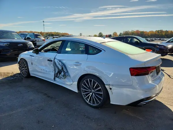 WAUCNCF5XLA001669 2020 AUDI A5 - Image 2