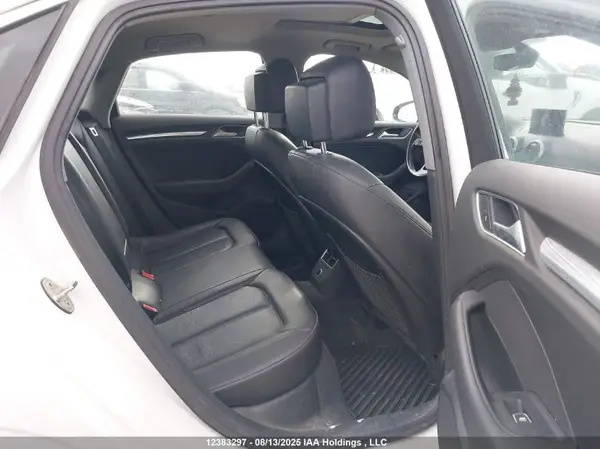 WAUCUGFF2H1048186 2017 AUDI A3 - Image 8