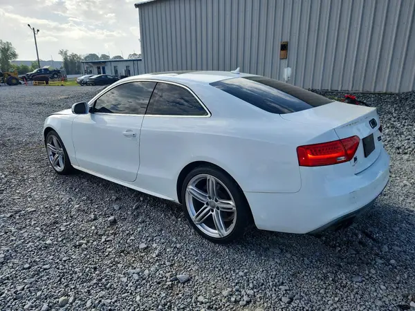 WAUD2AFR5GA012346 2016 AUDI A5 - Image 2