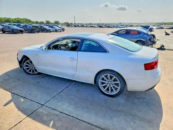 WAUD2AFR6GA003963 2016 AUDI A5 - Image 2