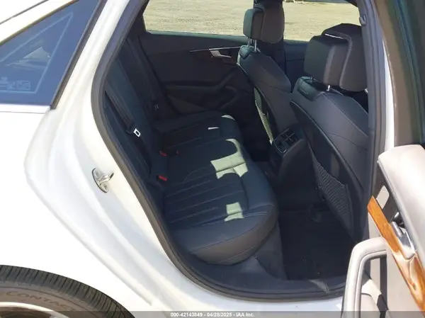 WAUDAAF46MN007457 2021 AUDI A4 - Image 8
