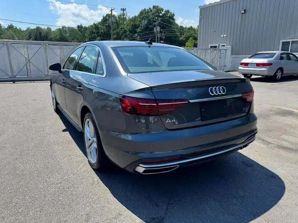 WAUDAAF49MA061648 2021 AUDI A4 - Image 2