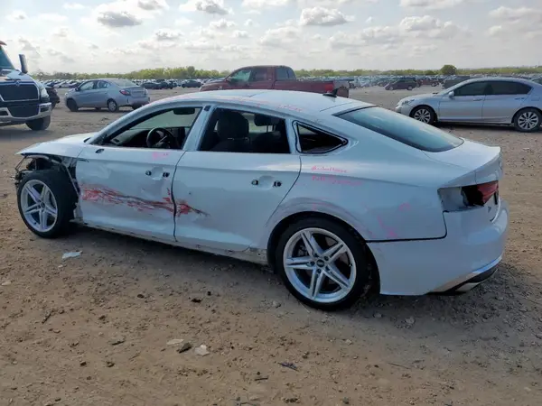 WAUDACF50MA057167 2021 AUDI A5 - Image 2