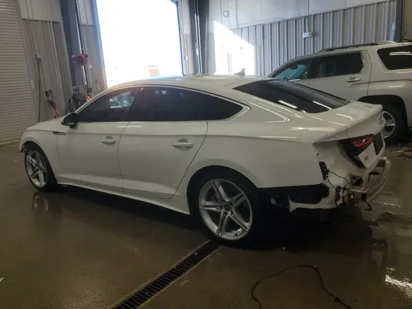 WAUDACF51MA059977 2021 AUDI A5 - Image 2