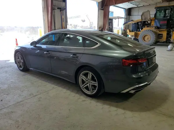 WAUDACF52MA002655 2021 AUDI A5 - Image 2
