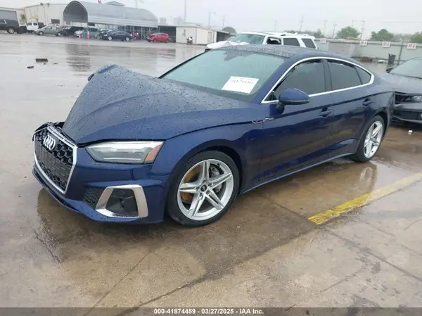 WAUDACF52NA023698 2022 AUDI A5 - Image 2
