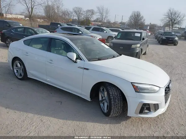 WAUDACF53MA016130 2021 AUDI A5 - Image 1