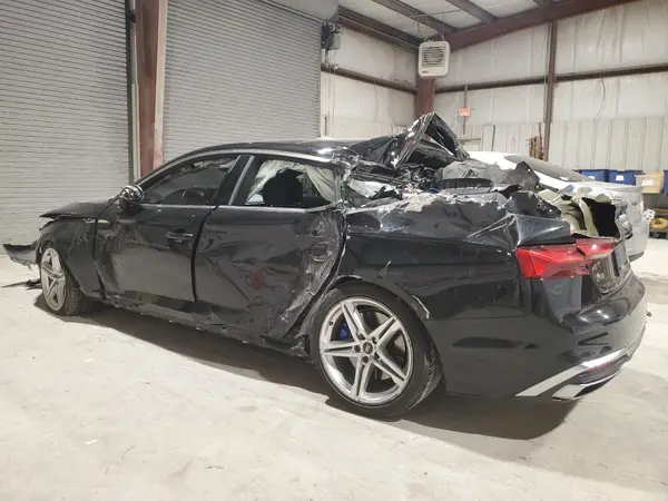 WAUDACF53MA044669 2021 AUDI A5 - Image 2