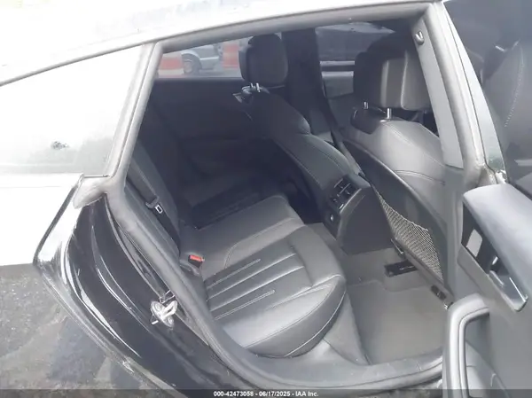 WAUDACF53MA059334 2021 AUDI A5 - Image 8