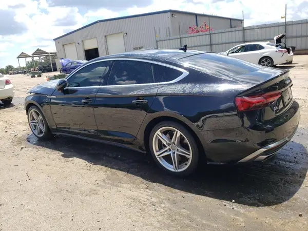 WAUDACF54MA016735 2021 AUDI A5 - Image 2