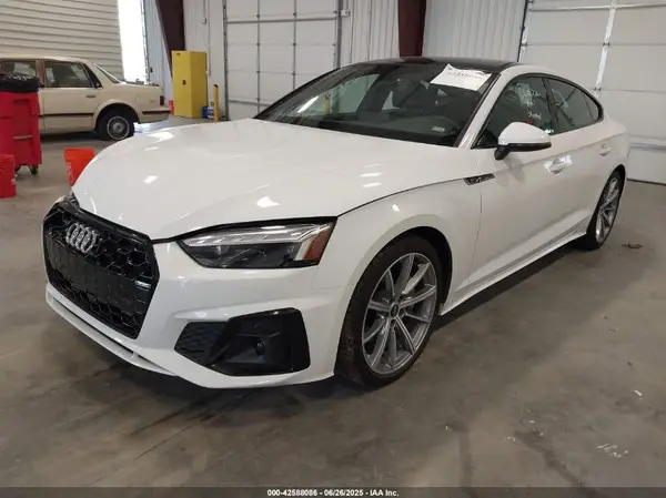 WAUDACF54SA004758 2025 AUDI A5 - Image 2