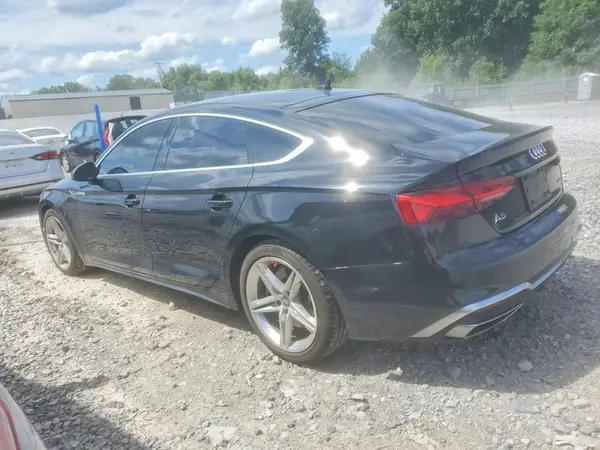 WAUDACF55MA007123 2021 AUDI A5 - Image 2