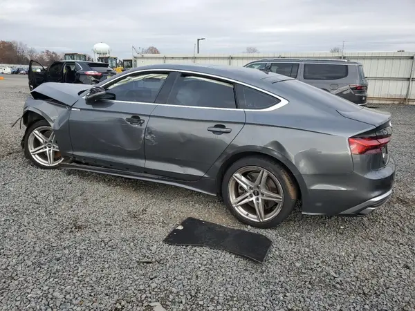 WAUDACF56MA044181 2021 AUDI A5 - Image 2