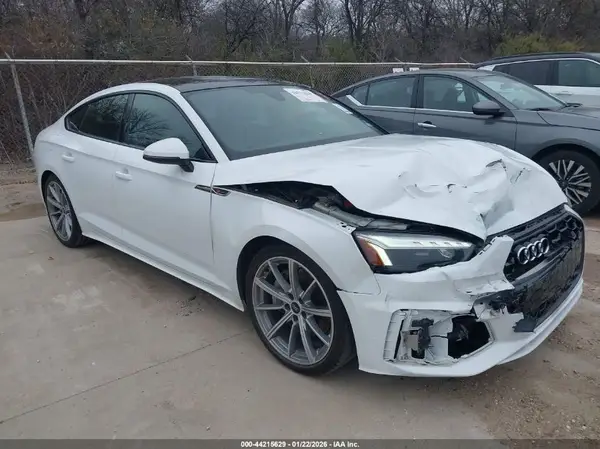 WAUDACF56SA004647 2025 AUDI A5 - Image 1