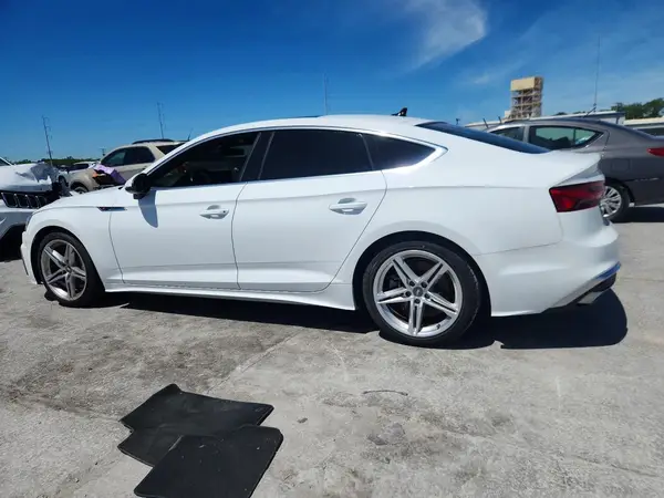 WAUDACF59MA012941 2021 AUDI A5 - Image 2