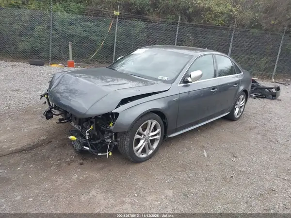 WAUDGAFL1GA005469 2016 AUDI S4 - Image 2