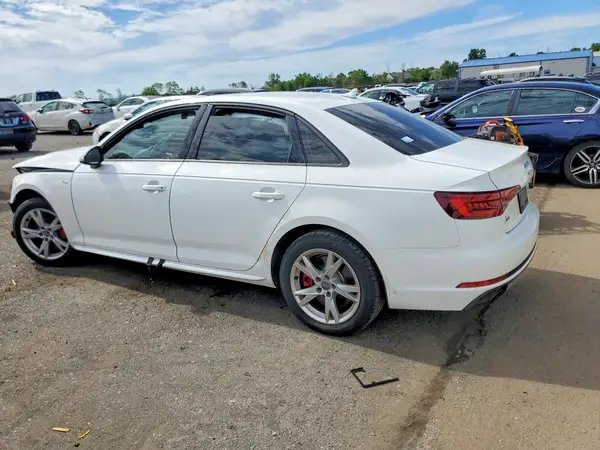 WAUDNAF40JN010015 2018 AUDI A4 - Image 2