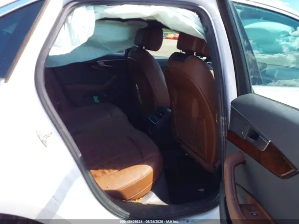 WAUDNAF40KA043346 2019 AUDI A4 - Image 8