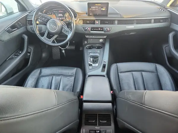 WAUDNAF41JA070098 2018 AUDI A4 - Image 8