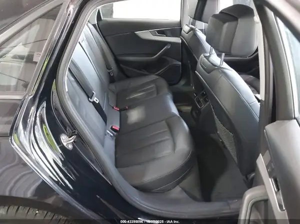 WAUDNAF41JA075835 2018 AUDI A4 - Image 8