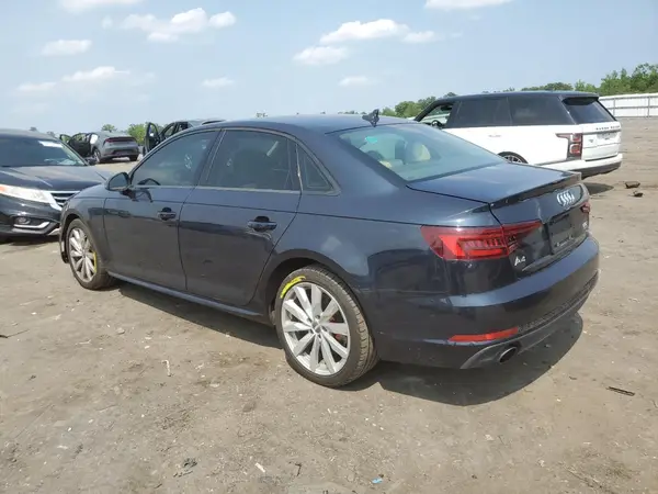 WAUDNAF41JA083000 2018 AUDI A4 - Image 2