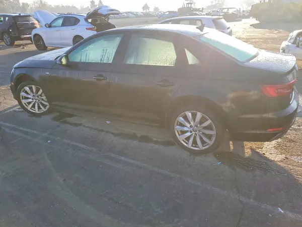 WAUDNAF41JA094787 2018 AUDI A4 - Image 2
