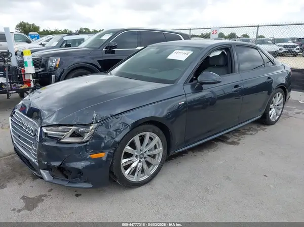 WAUDNAF41JN017958 2018 AUDI A4 - Image 2