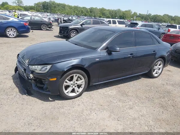 WAUDNAF42JA036056 2018 AUDI A4 - Image 2