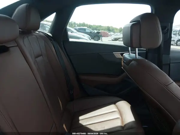 WAUDNAF42JA036056 2018 AUDI A4 - Image 8