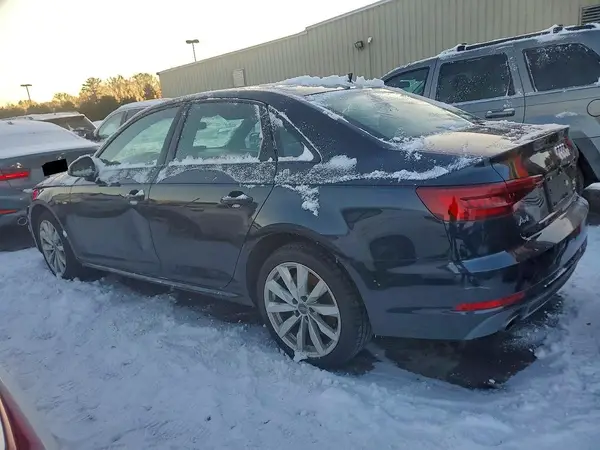 WAUDNAF42JA052922 2018 AUDI A4 - Image 2