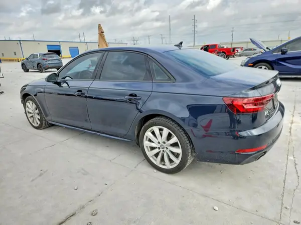 WAUDNAF42JA055108 2018 AUDI A4 - Image 2