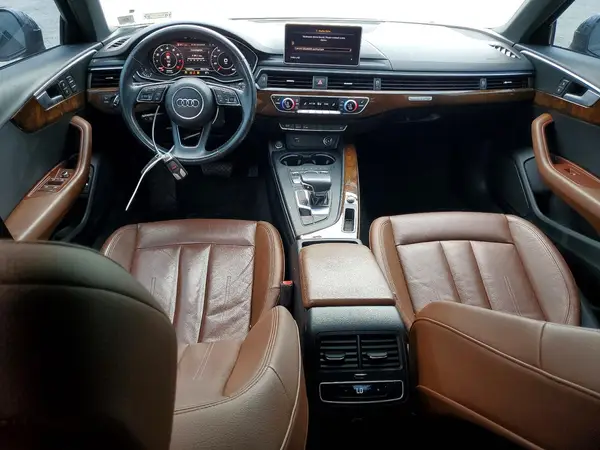 WAUDNAF42JA215035 2018 AUDI A4 - Image 8