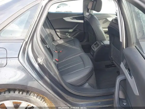 WAUDNAF42JN016415 2018 AUDI A4 - Image 8