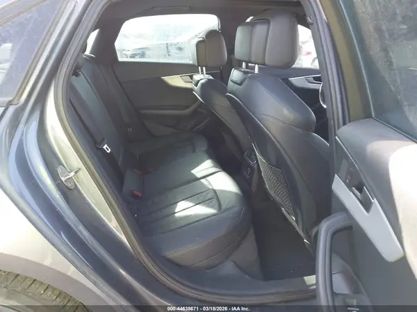 WAUDNAF42JN017323 2018 AUDI A4 - Image 8