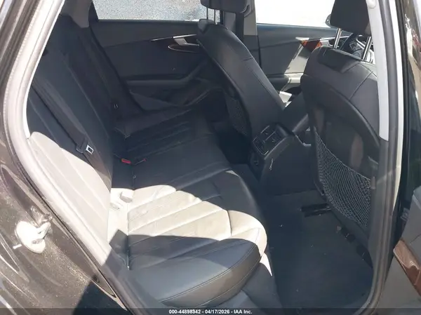 WAUDNAF42KA036656 2019 AUDI A4 - Image 8