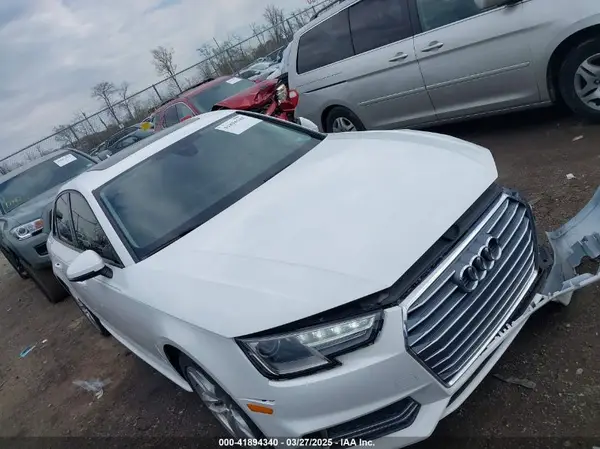 WAUDNAF43HN045092 2017 AUDI A4 - Image 1
