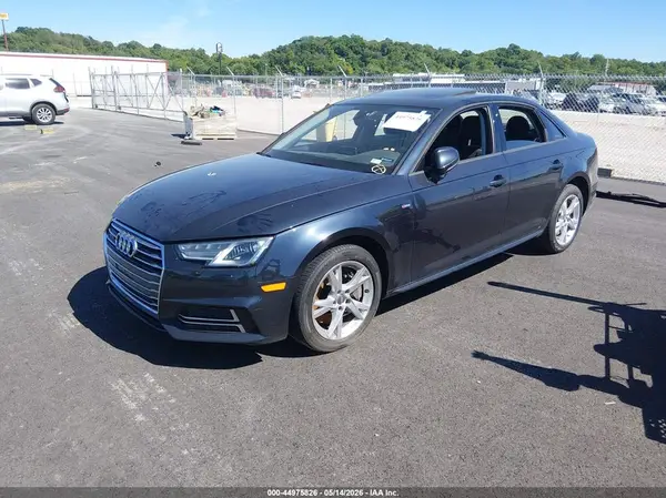 WAUDNAF43JA126090 2018 AUDI A4 - Image 2
