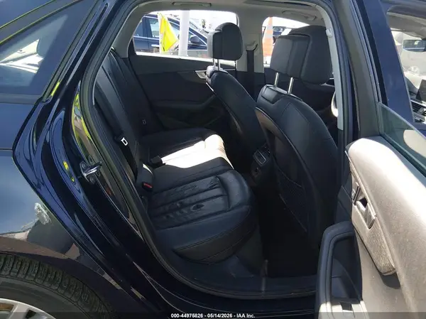WAUDNAF43JA126090 2018 AUDI A4 - Image 8