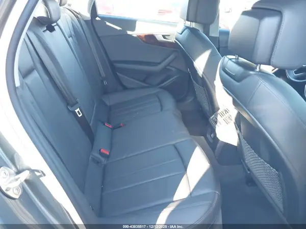 WAUDNAF43KA106035 2019 AUDI A4 - Image 8