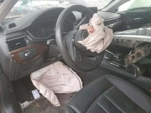 WAUDNAF43KN018868 2019 AUDI A4 - Image 8