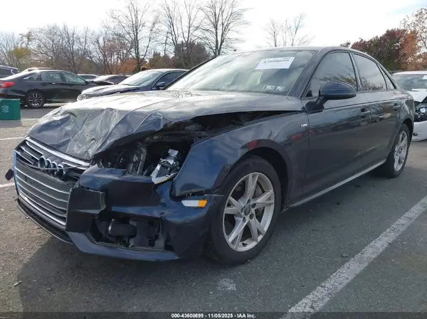 WAUDNAF44JA054784 2018 AUDI A4 - Image 2