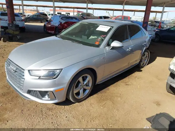 WAUDNAF45KA043245 2019 AUDI A4 - Image 2