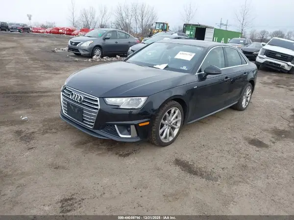 WAUDNAF45KA050938 2019 AUDI A4 - Image 2